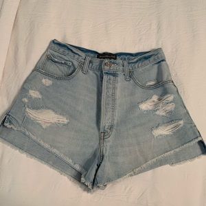 Abercrombie & Fitch Denim High Rise Short